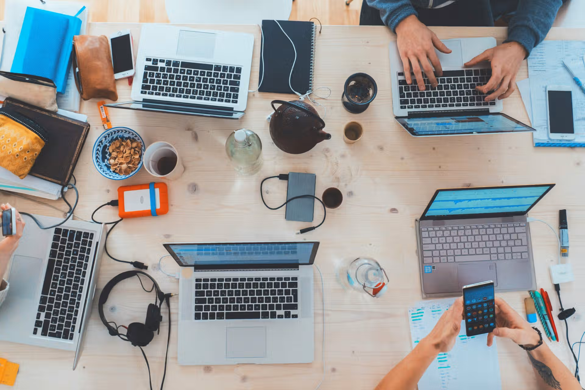 Choisir le meilleur hébergeur WordPress : Guide complet et comparatif